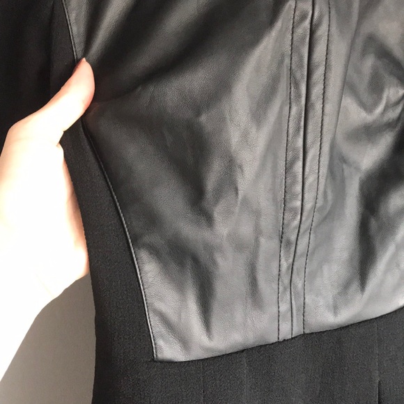 Flared dress with faux leather - Picture 2 of 3